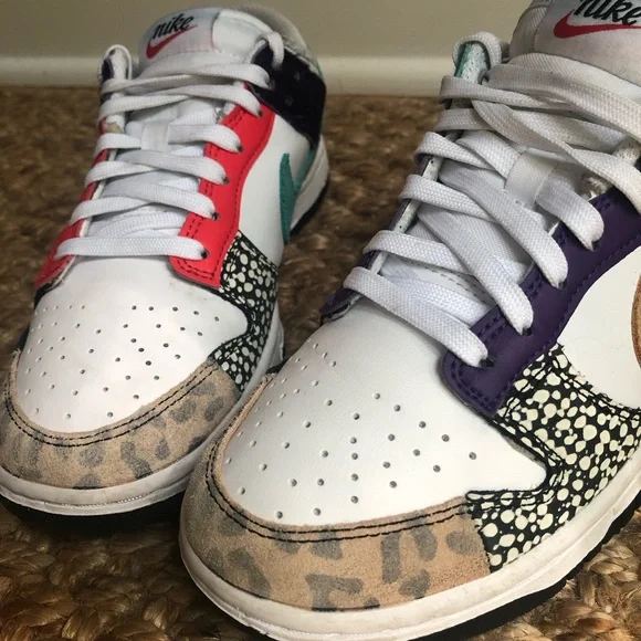 Nike Dunk Low Safari Mix. Size 6 - Picture 3 of 16